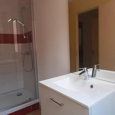 T3 Pour 4 Personnes Proche Des Thermes A - Fr-1-234-147 Daire *